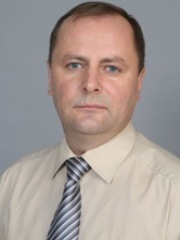 Депутат Владимир Лапин 
