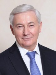 Депутат Карликанов Юрий Раифович